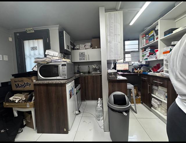 75M² RETAIL TO LET IN UMHLANGA RIDGE